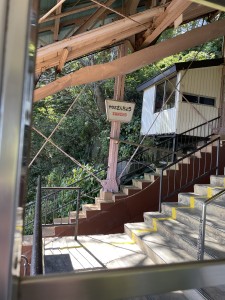 E82646EA-2052-4A0A-942A-A48CFB926D7D